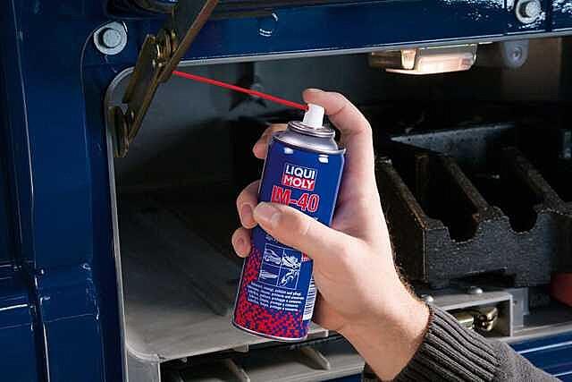 LIQUI MOLY LM 40 Multi-Purpose Spray Lubricates Cleans & Protects 400ml